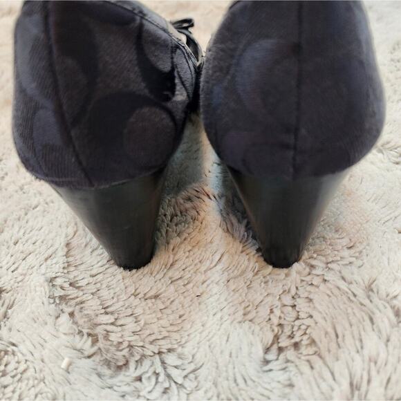 COACH PAOLA BLACK WEDGE SIZE 7.5 - Picture 6 of 9